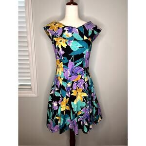 1980s Style My Way Maximalist Watercolor Bold Floral Event Hoco Cocktail Dress M